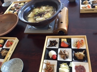 湧駒荘 朝食.jpg